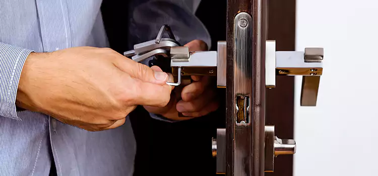 Commercial Door Lock Repair Des Plaines