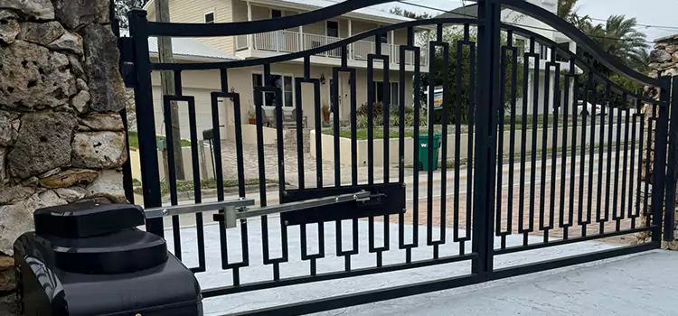 Swing Gate Opener with Keypad Des Plaines
