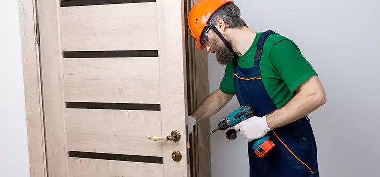 Replace Internal Door Handle with Lock Des Plaines